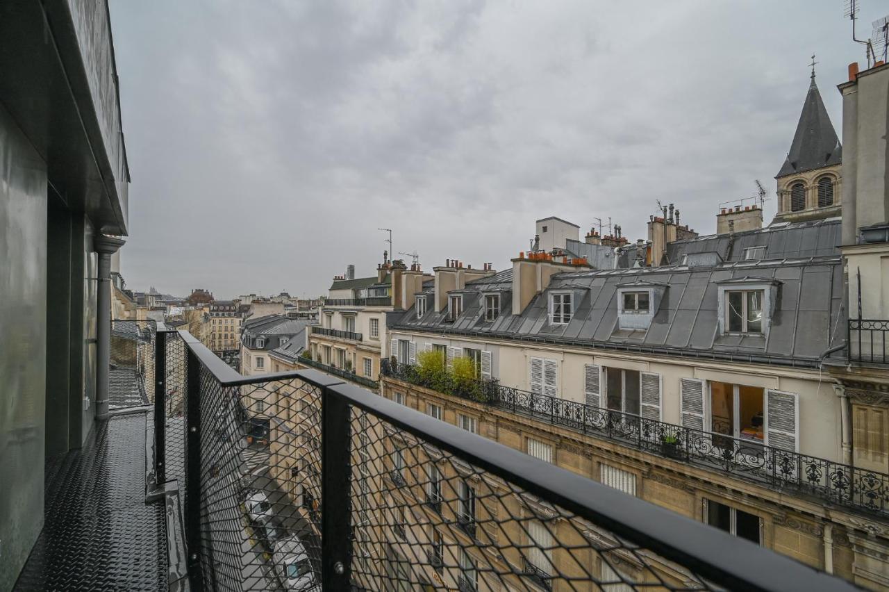 Best Place in Saint Germain des Près  Paris Extérieur photo