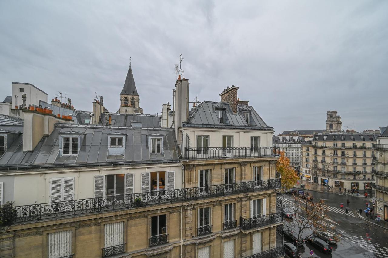 Best Place in Saint Germain des Près  Paris Extérieur photo